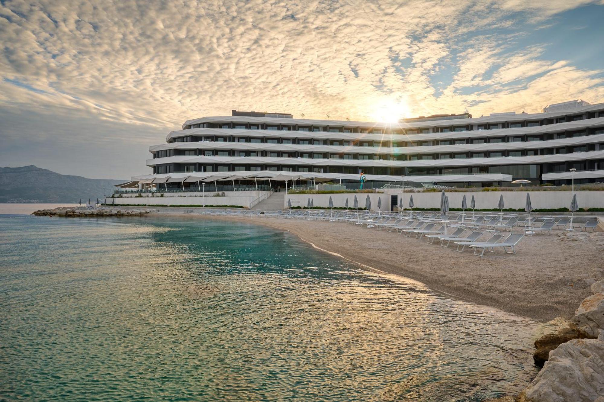 Grand Hotel View Postira Exterior photo